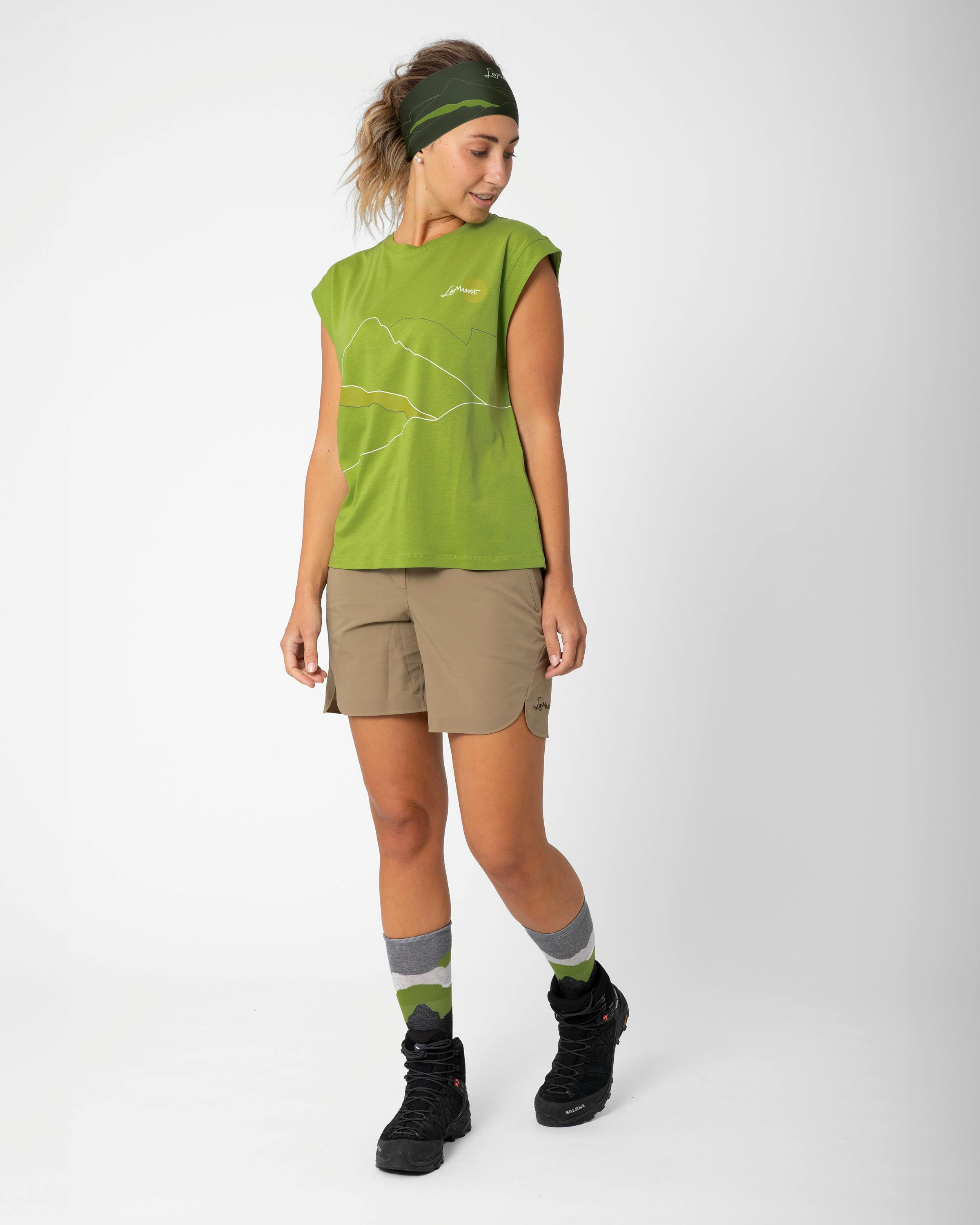 Erika Canotta action_shot image