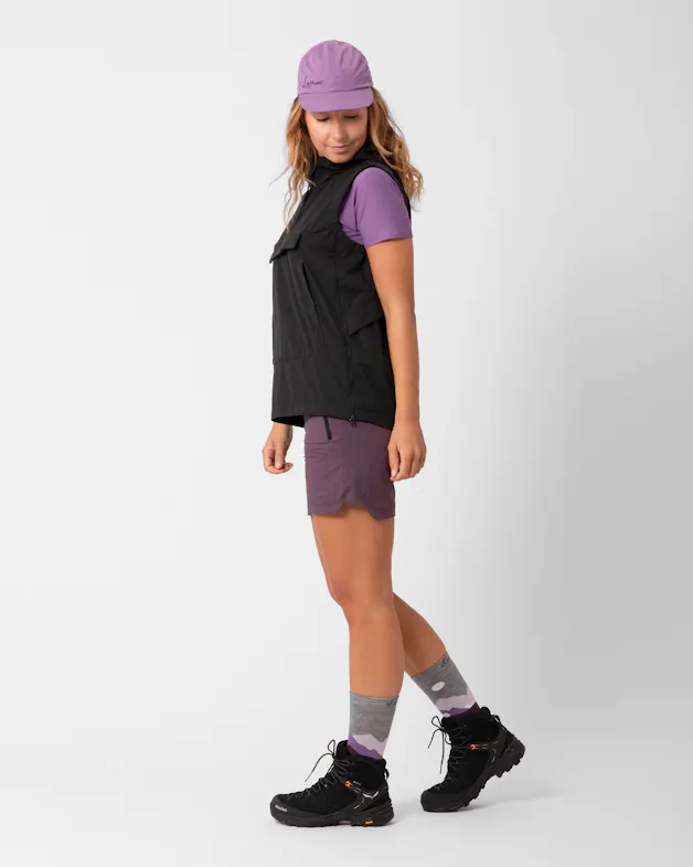 Eliana Gilet Antivento perspective_view image