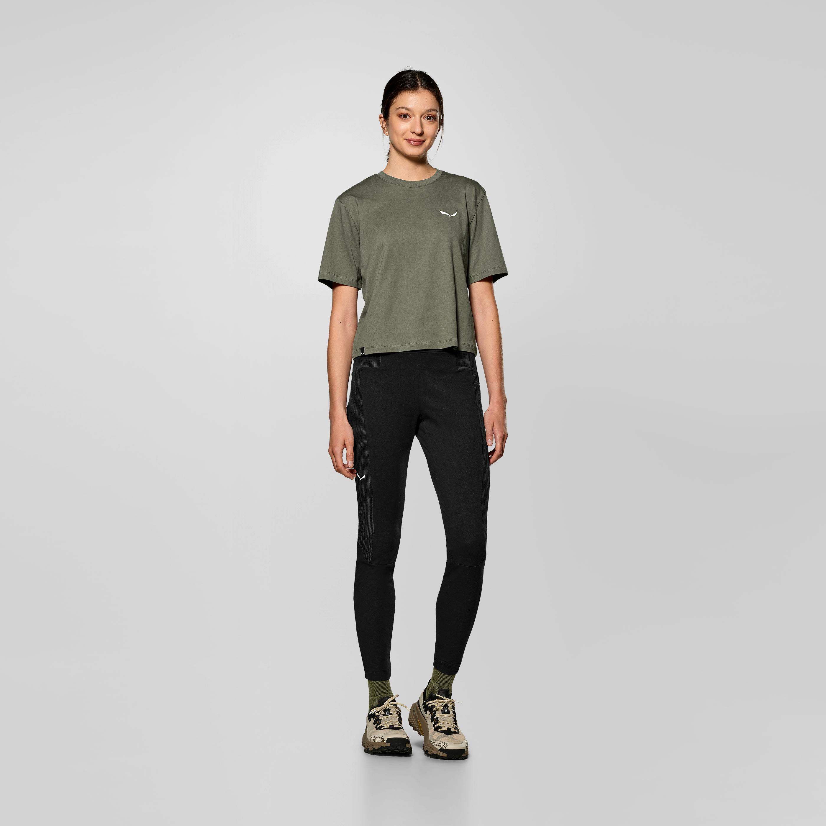 Eagle Loose T-Shirt Damen on_body image
