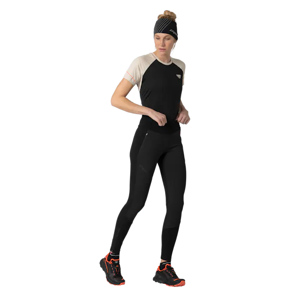 Alpine Softshell Hybrid Hose Damen on_body image