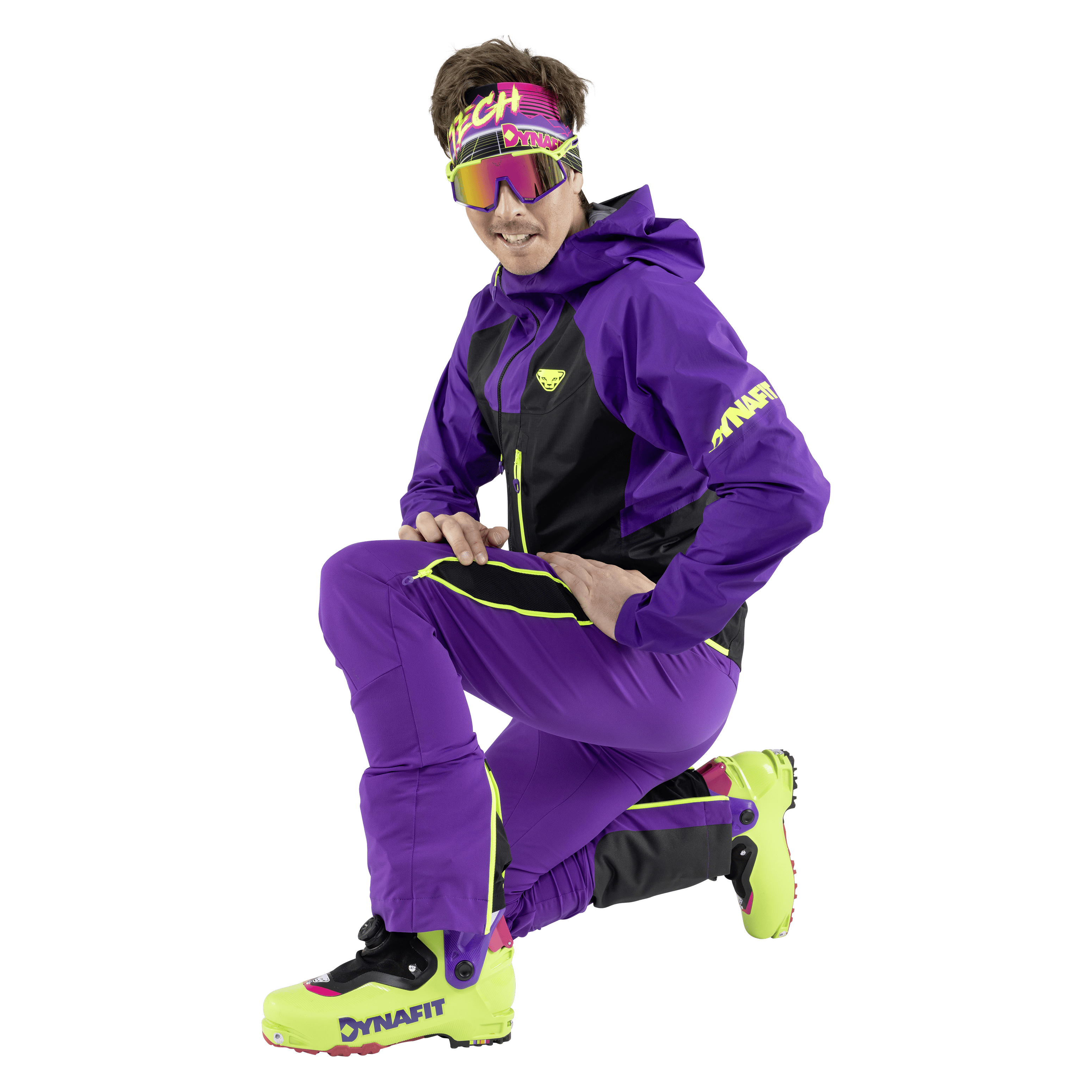 Low Tech Dynastretch Pants Men on_body image