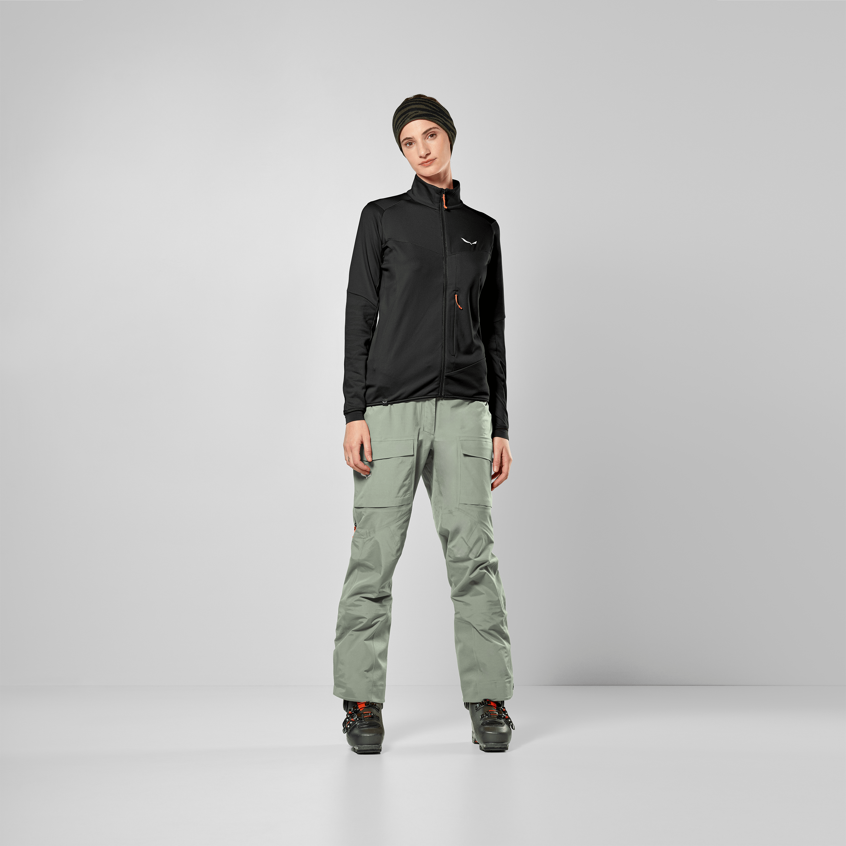Sella Crevasse Jacke Damen on_body image