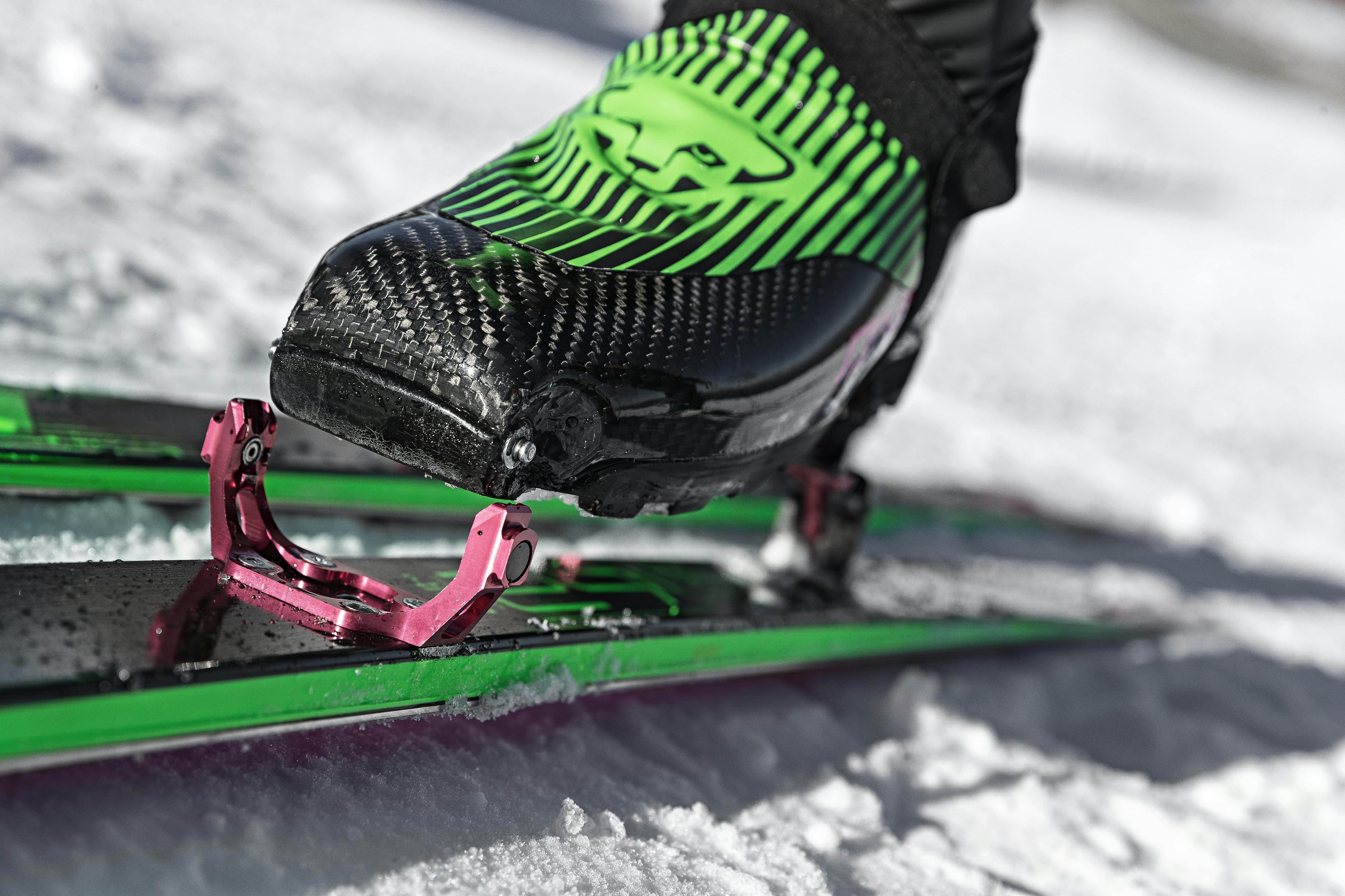 DNA PINTECH by Pierre Gignoux scarpone da sci alpinismo unisex action_shot image